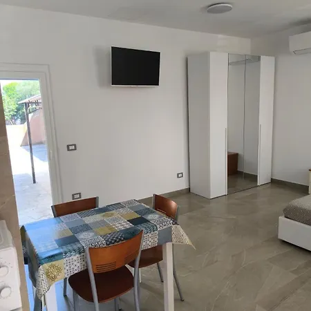 Ruffini House Ferienhaus Civitanova Marche